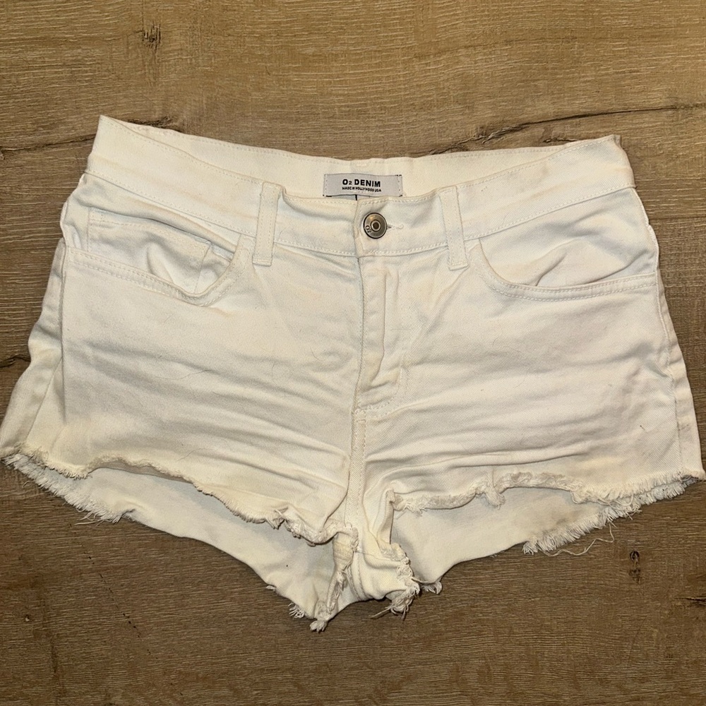 O2 Denim White Jean Shorts M Nordstroms Saks Distressed Cutoff Low Waist RARE
